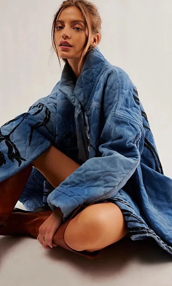 Free People Annie Sudadera Acolchada Chaqueta Floral Serigrafía DenimCombo S Nueva con Etiquetas Foto 4 de 4