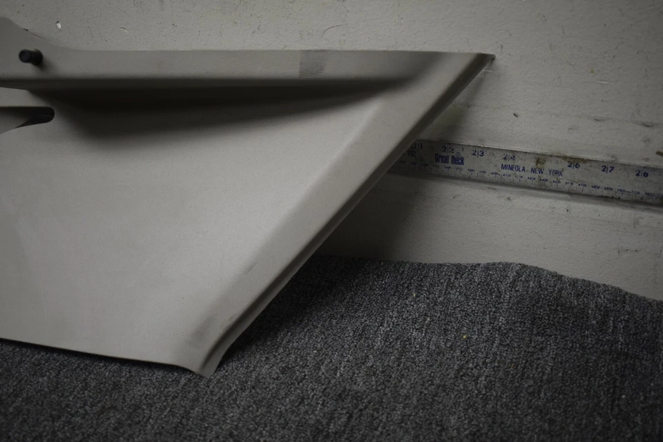 Chevrolet Trax 2015-2016 cuarto superior moldura OEM de fábrica Foto 3 de 4