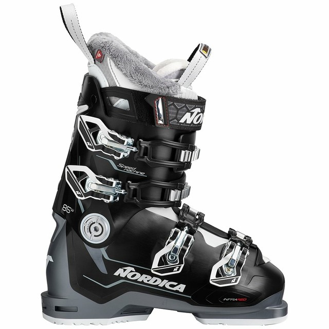 ski boots 25.5