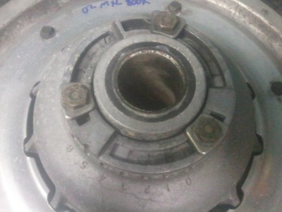 02-04 SKi Doo Secondary Clutch Assembly # 417126527 MXZ Legend 500