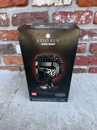 Lego Star Wars Building Set 75415 Kylo Ren Helmet - 529 Pcs - 18+ - New