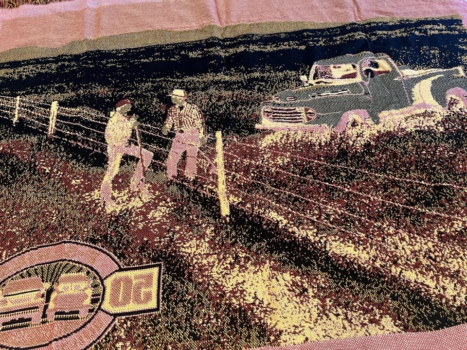 Tapiz manta Ford serie F 50 construido Ford resistente aniversario afgano nuevo con etiquetas Foto 3 de 4