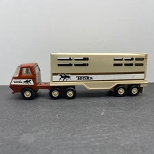 Vintage Tiny Tonka Horse Farm Semi Truck & Trailer