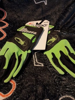 Lizard Skins Komodo Elite Batting Gloves Pair Green Black ADULT MEDIUM Fire