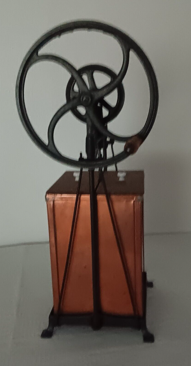 1917 DAZEY COMMERCIAL 2 WHEEL CHURN;COPPER COLOR TIN;CAST