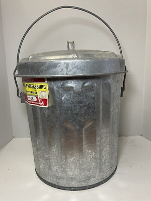 Early Vintage Galvanized Metal Trash Garbage Waste Can Pail W/ Handle