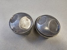 Nice Pair Of Used Original Genuine Porsche 956 2.65l Racing Pistons 92p6 883 Nice Pair Of Used Original Genuine Porsche 956 2.65l Racing Pistons 92p6 883