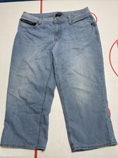 Faded Glory Jeans Women  s Size 16 Light Wash Denim Blue