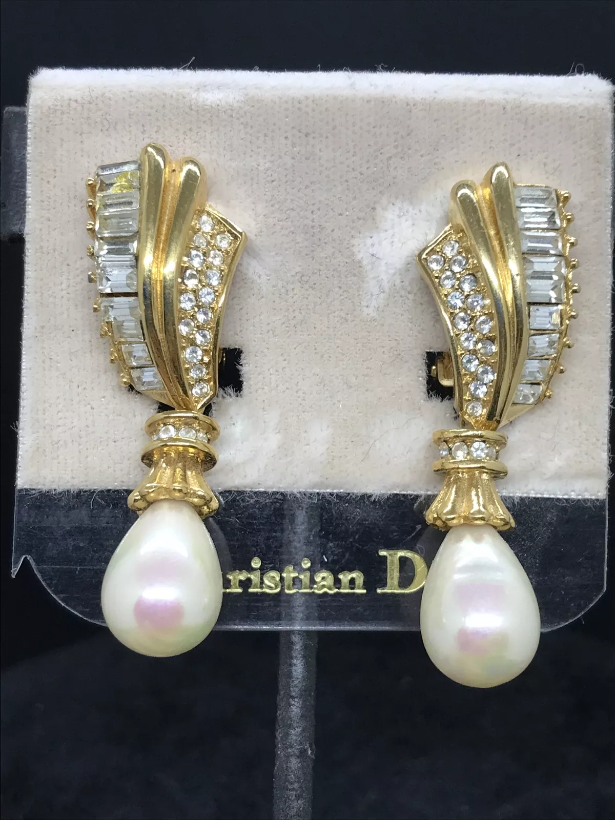 Boucles d'oreilles vintage Christian Dior ton or cristal, strass, faux clip perle