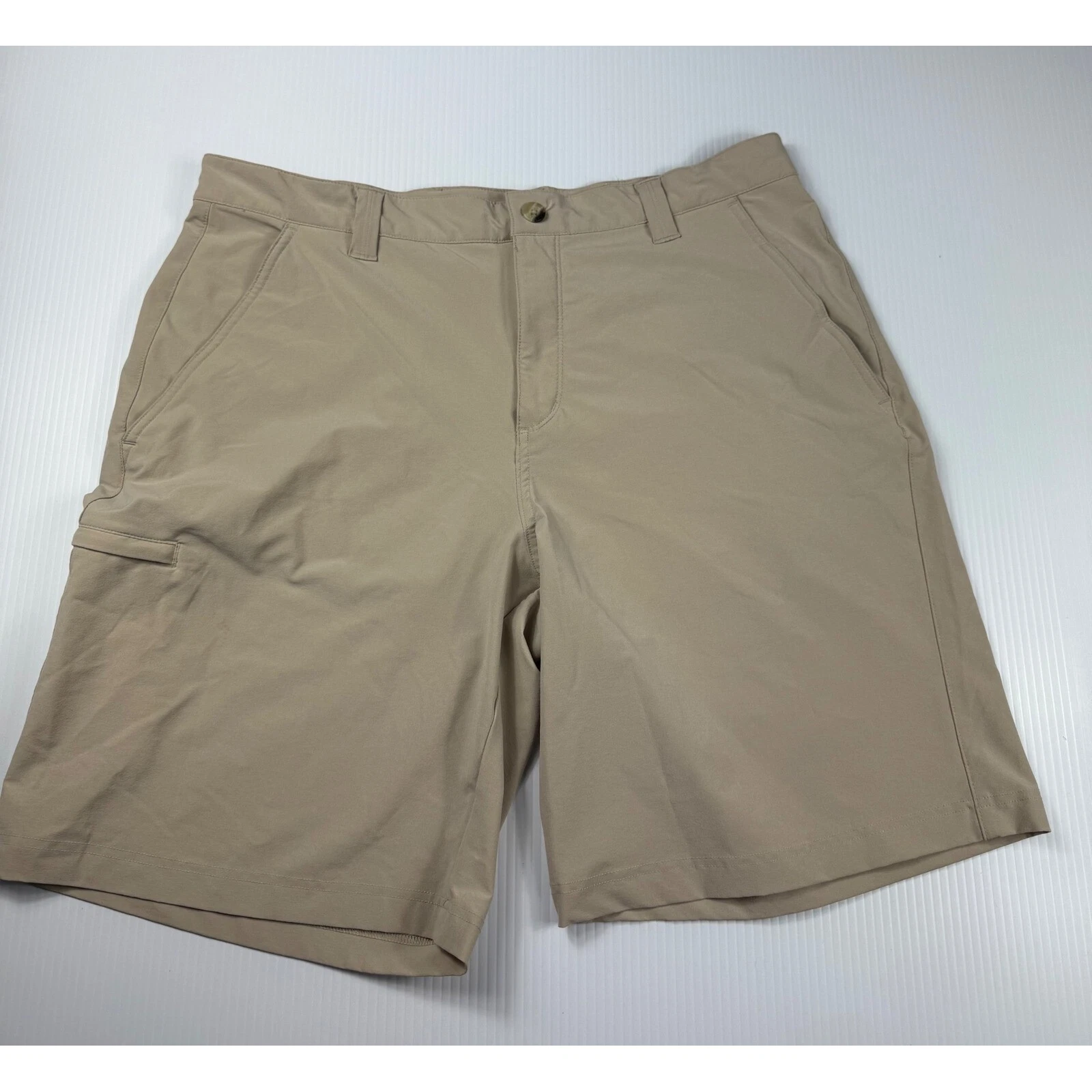 Columbia Fishing Shorts Cargo Pockets Outdoor Casual Beige Mens Size 38
Opens in a new window or tab