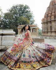 LEHENGA CHOLI INDIAN BOLLYWOOD WEDDING PARTY PAKISTANI WEAR READYMADE