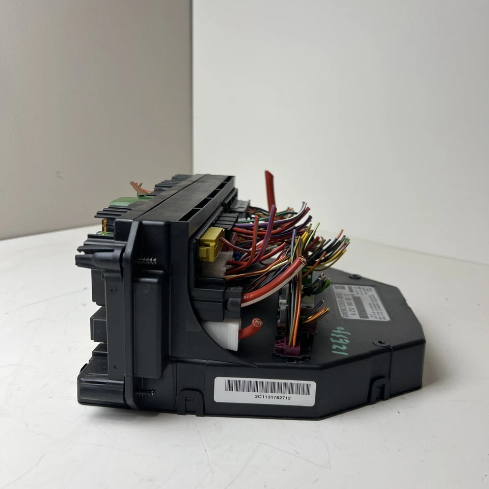 2012 MERCEDES-BENZ E350 SAM MODULE RELAY FUSE BOX A2129006012 OEM - Изображение 3 из 4