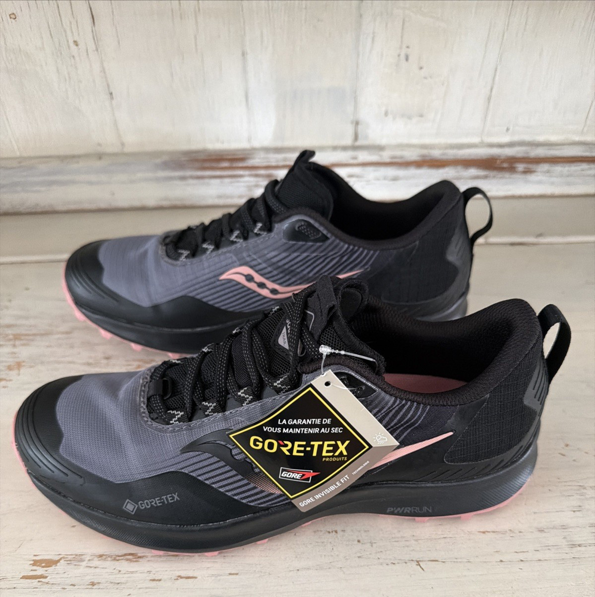 Saucony Peregrine 10 GTX Womens Shoes Size 10 Gore-tex Charcoal/Shell S10740-20 thumbnail 2