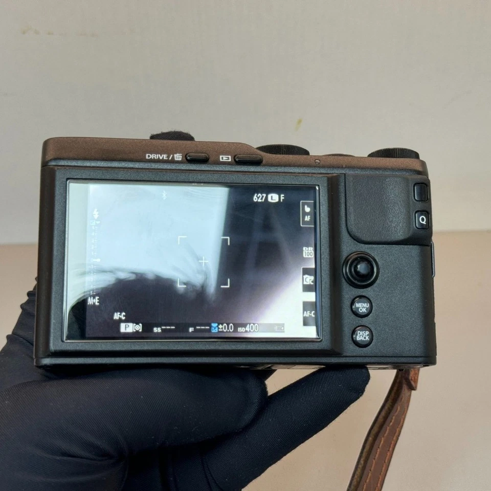 Fujifilm Fuji XF10 Digital Camera 24.2 MP Bluetooth with Accessories Black - Image 3 of 4