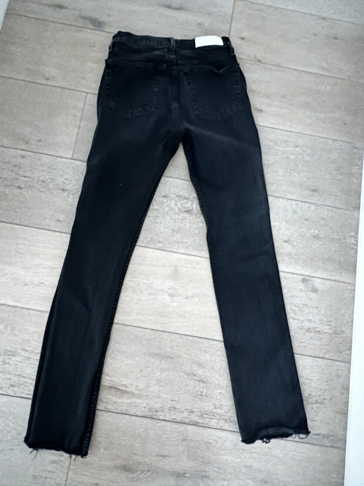 RE / DONE LADIES BLACK JEANS - SIZE 26 - PRE OWNED - image 4