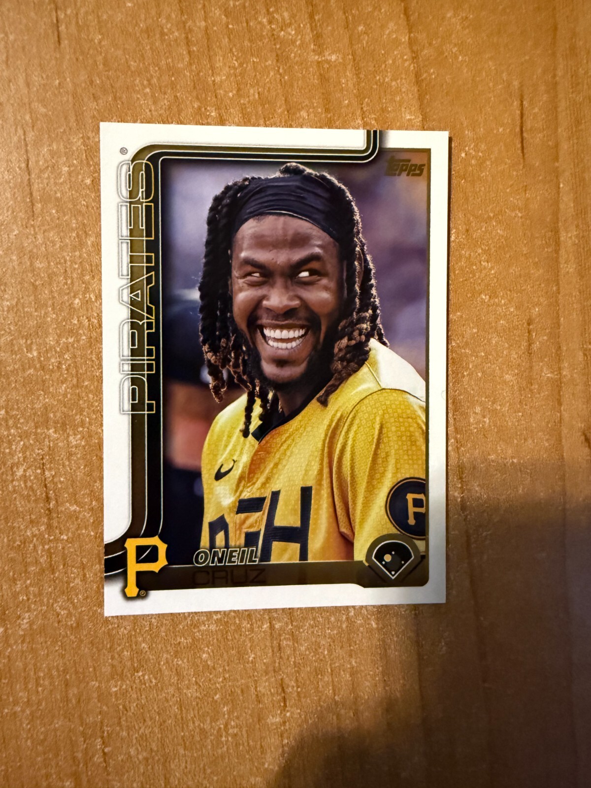 2025 Topps Series 1 - Oneil Cruz - #284 Golden Mirror SSP Variation Parallel