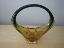 MURANO VENETIAN AMBER AND GREEN GLASS SOMMERSO BASKET VASE