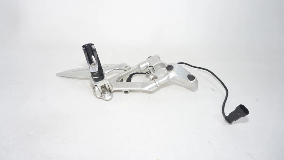 2014 2015 Ducati Panigale 899 1199 959 Right Rearset Bracket & Peg 308212 OEM - Image 2 of 4