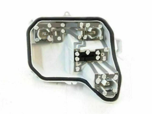 NEW GENUINE AUDI A4 B7 ESTATE O/S RIGHT REAR OUTER LIGHT BULB HOLDER 8E9945258B