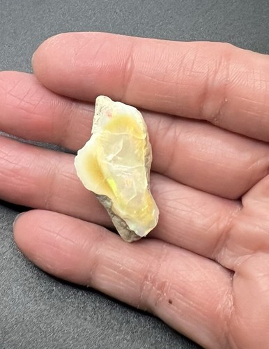 Ethiopian Welo Genuine Opal 5.3g Approx 1 1/2in AWESOME FLASHES - Picture 6 of 15