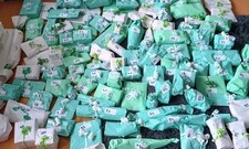 Mischware Für DAMEN Überraschungspäckchen Restposten Konvolut Parfüm,Schmuck USW