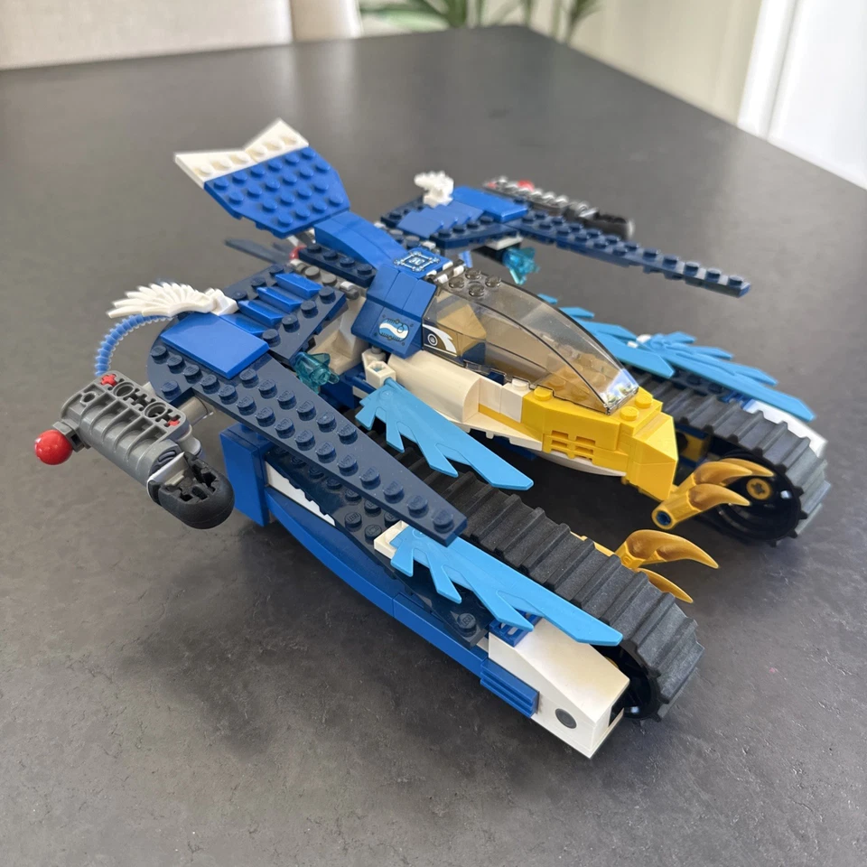 LEGO 70013 Legends of CHIMA: Equila's Ultra Striker Complete With Manuals - Image 4 of 4
