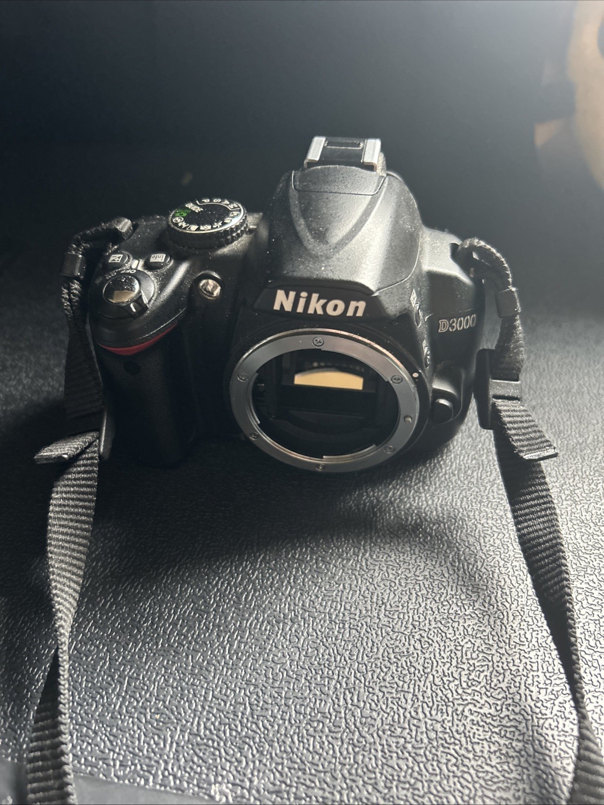 Nikon D3000 vintage camera equipment - eBay listing photo 1