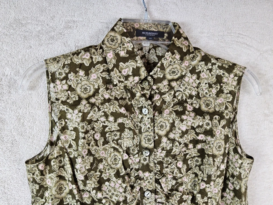 Camisa floral para mujer Burberry sin mangas con cuello botón delantero talla 40 Foto 3 de 4
