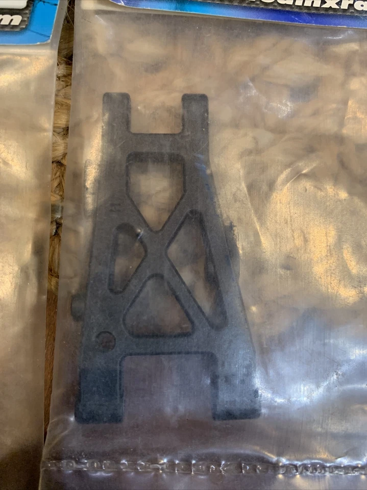 Xray Rc XRA303153 SUSPENSION ARM Rear LOWER/FOR C-HUB New Nib! - Image 2 of 3