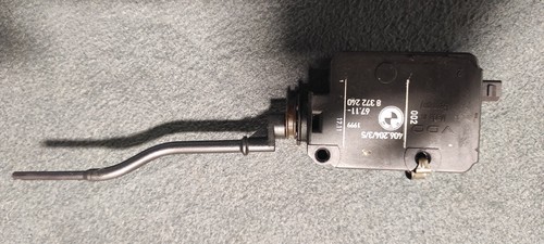 BMW E46 Limo Stellmotor ZV Tank Klappe Deckel 8372240