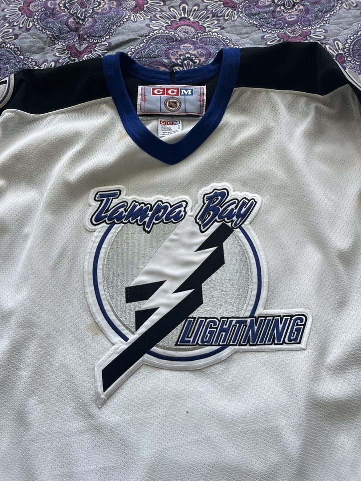 Vintage 90’s Autographed Tampa Bay Lightning Hockey Jersey CCM Size