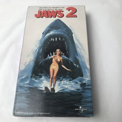 Jaws 2 VHS Tape Roy Schneider Jeannot Szwarc Creature Feature Horror