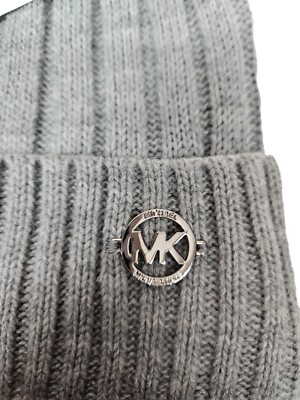 NWT Michael Kors Gray Ribbed Kit Beanie Hat with Pom Pom One  display picture 2