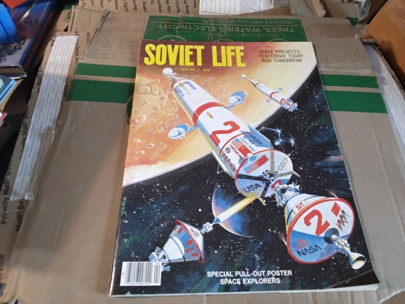 Soviet Life ,April 1988 ,VG 