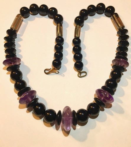VINTAGE BLACK ONYX & AMETHYST NECKLACE