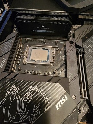 MSI MPG Z690 Carbon WiFi Motherboard, i7-12700K, DDR5 RAM, 1TB