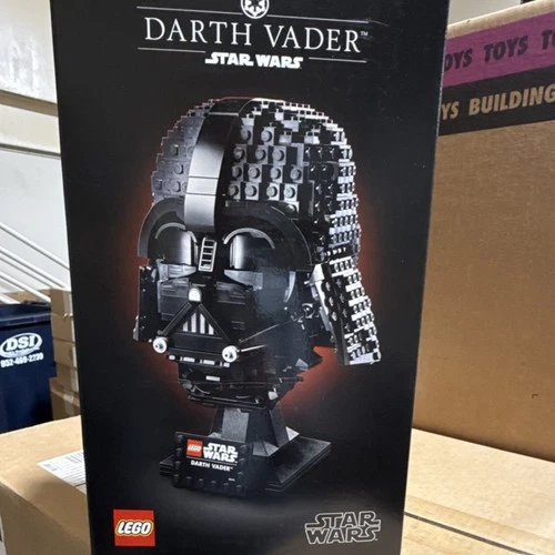 LEGO Star Wars Darth Vader Helmet 75304 Complete Set 834 pcs 8 in Boxed Adults