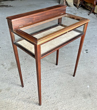 Antique Style Mahogany