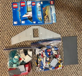 LEGO 3182 CITY Airport Vintage Airplane Pilot Classic 100% Complete w manuals