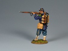 TEAM MINIATURES FRANCO PRUSSIAN WAR PFW-C6003 FRENCH CHASSEUR STANDING FIRING