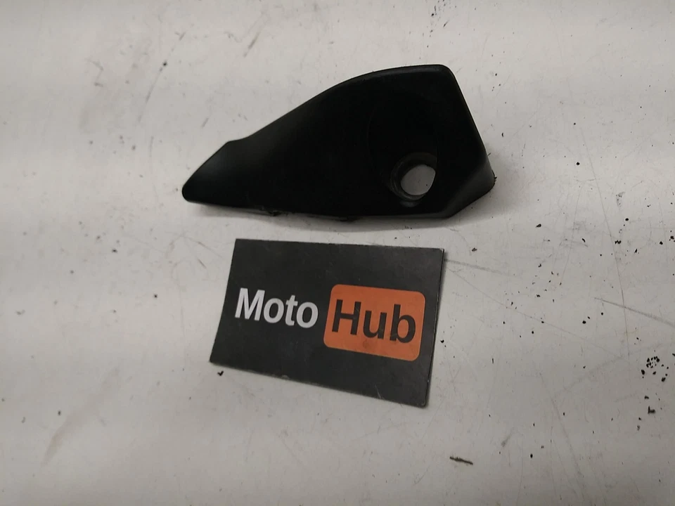 03-06 DUCATI 749 999 OEM LH ASIENTO IZQUIERDO MONTAJE MANIJA EMPUÑADURA - Soporta asiento a tanque Foto 3 de 4