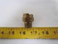 NEW Spraying Systems Co.3/8QJJ Quickjet Nozzle Holder