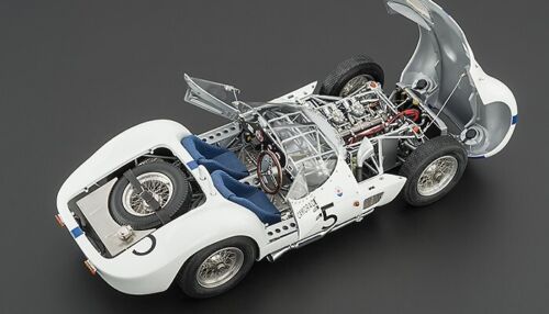 1/18 CMC 1960 Maserati Birdcage Tipo 61 Gurney Moss Nurburgring M-047 - Picture 3 of 19