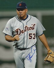 Joaquin Benoit autographed 8x10 Detroit Tigers Free Shipping #S867