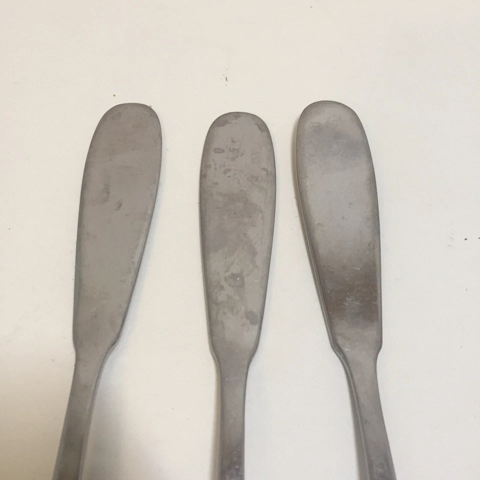 Cuchillos esparcidores de mantequilla Retroneu Kent 3 cubiertos de acero inoxidable Corea 7" Foto 3 de 4