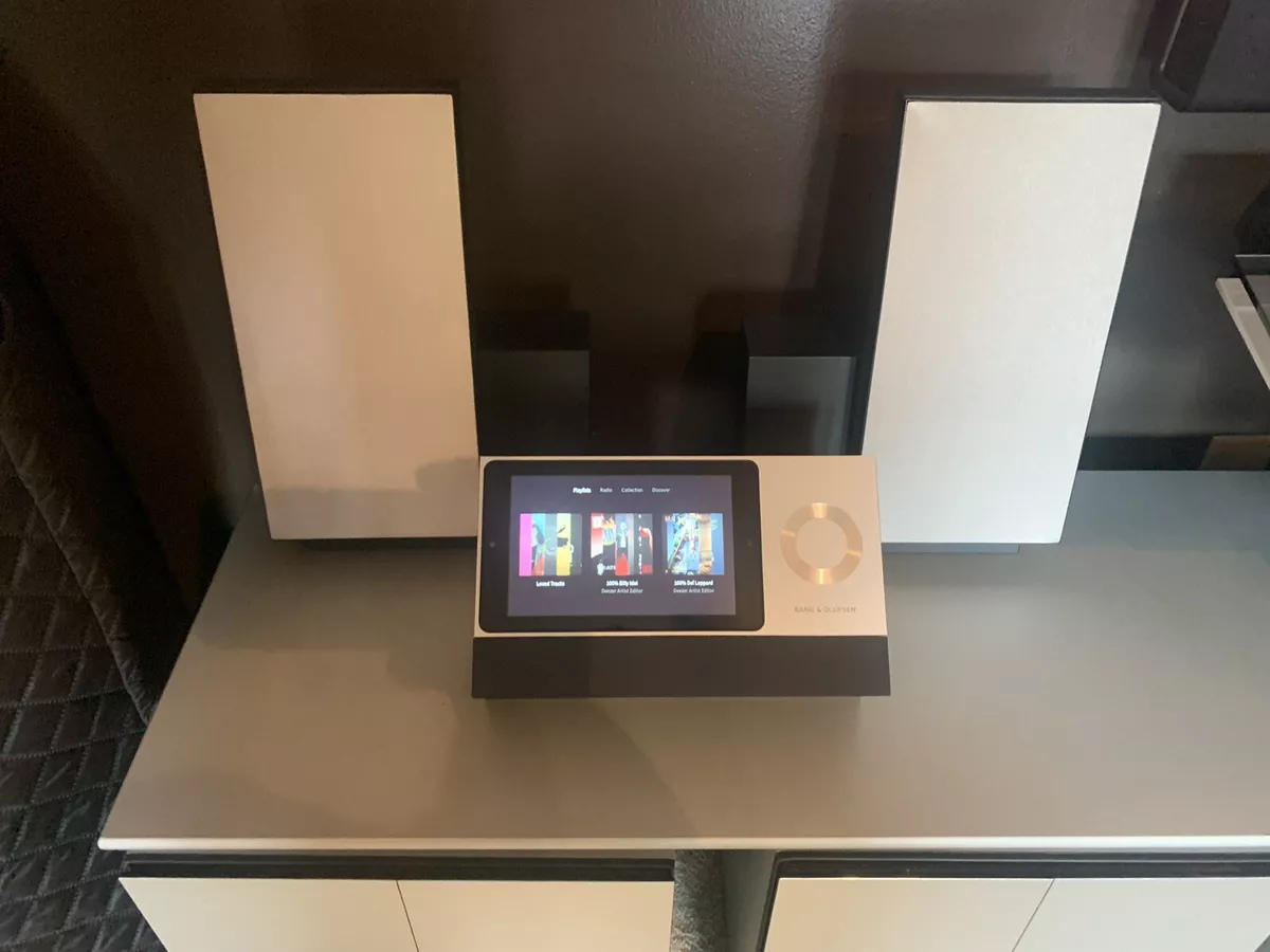 Bang Olufsen Beosound Moment with Beolab 2500 Speakers Wall Mount