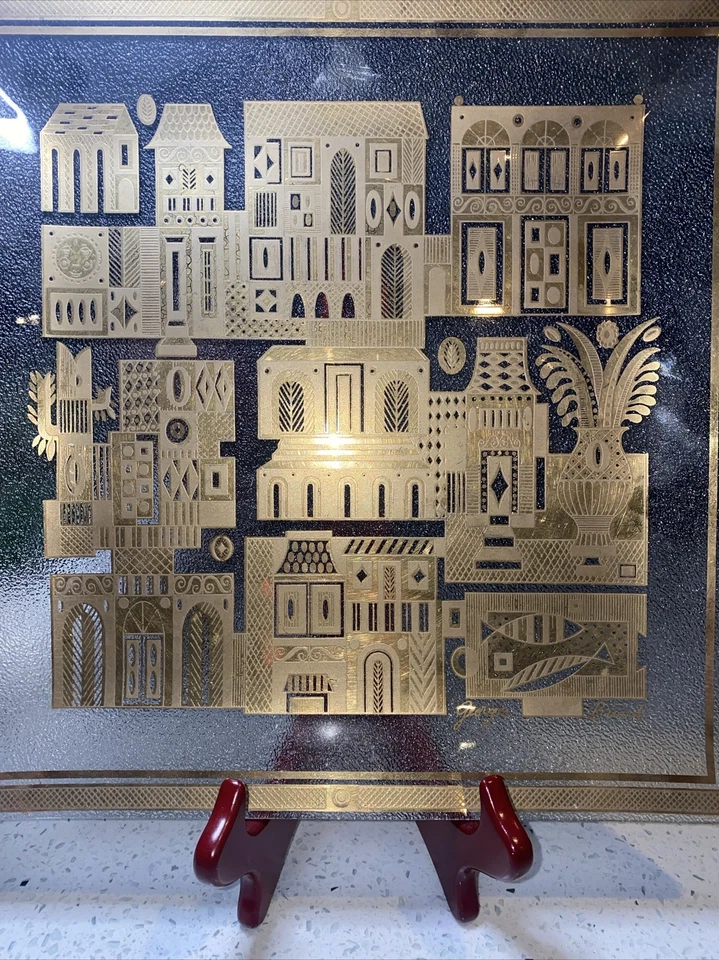 George Briard Mid-Century Modern Gold Leaf Tempered Signed Glass Tray/Plate. - Image 2 of 4