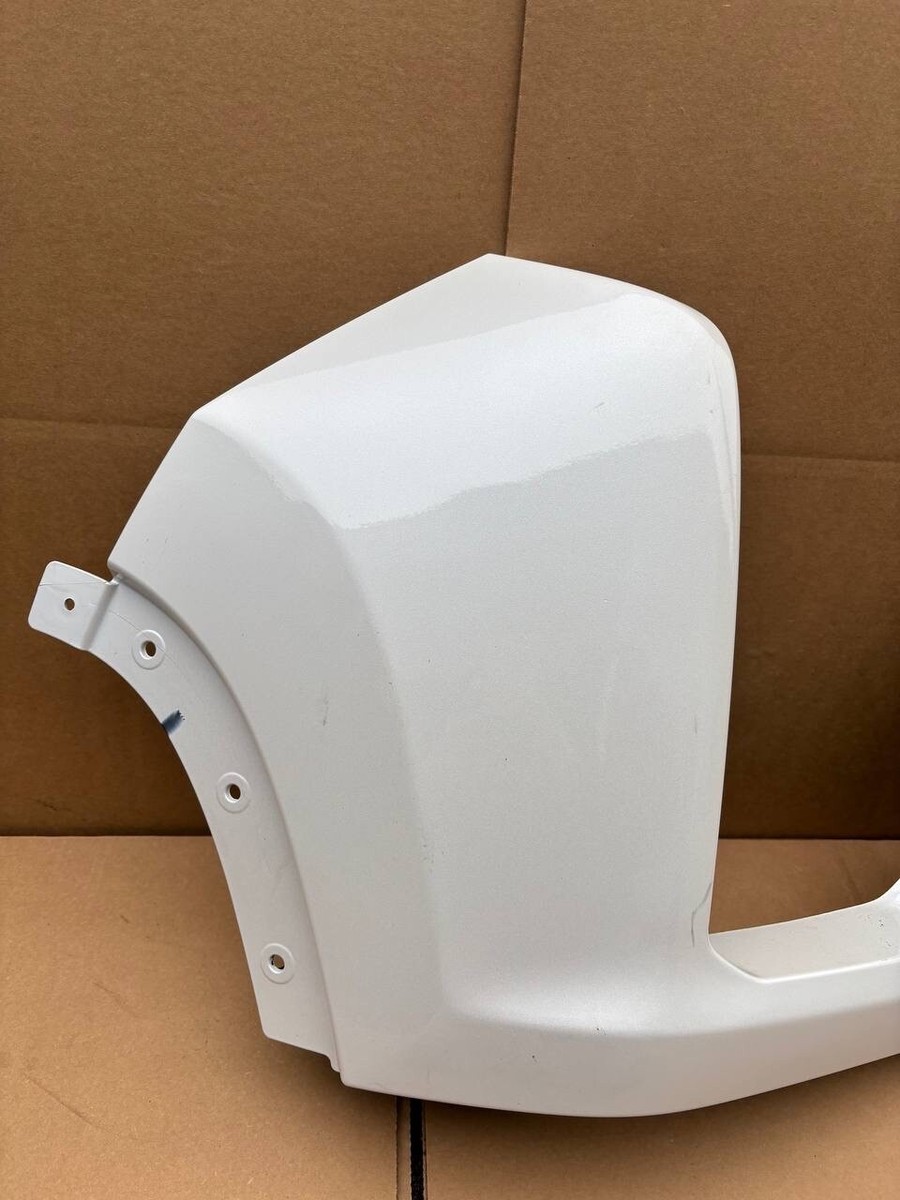 2020-23 Chevy Silverado 2500HD 3500HD Front RH Side Bumper Outer