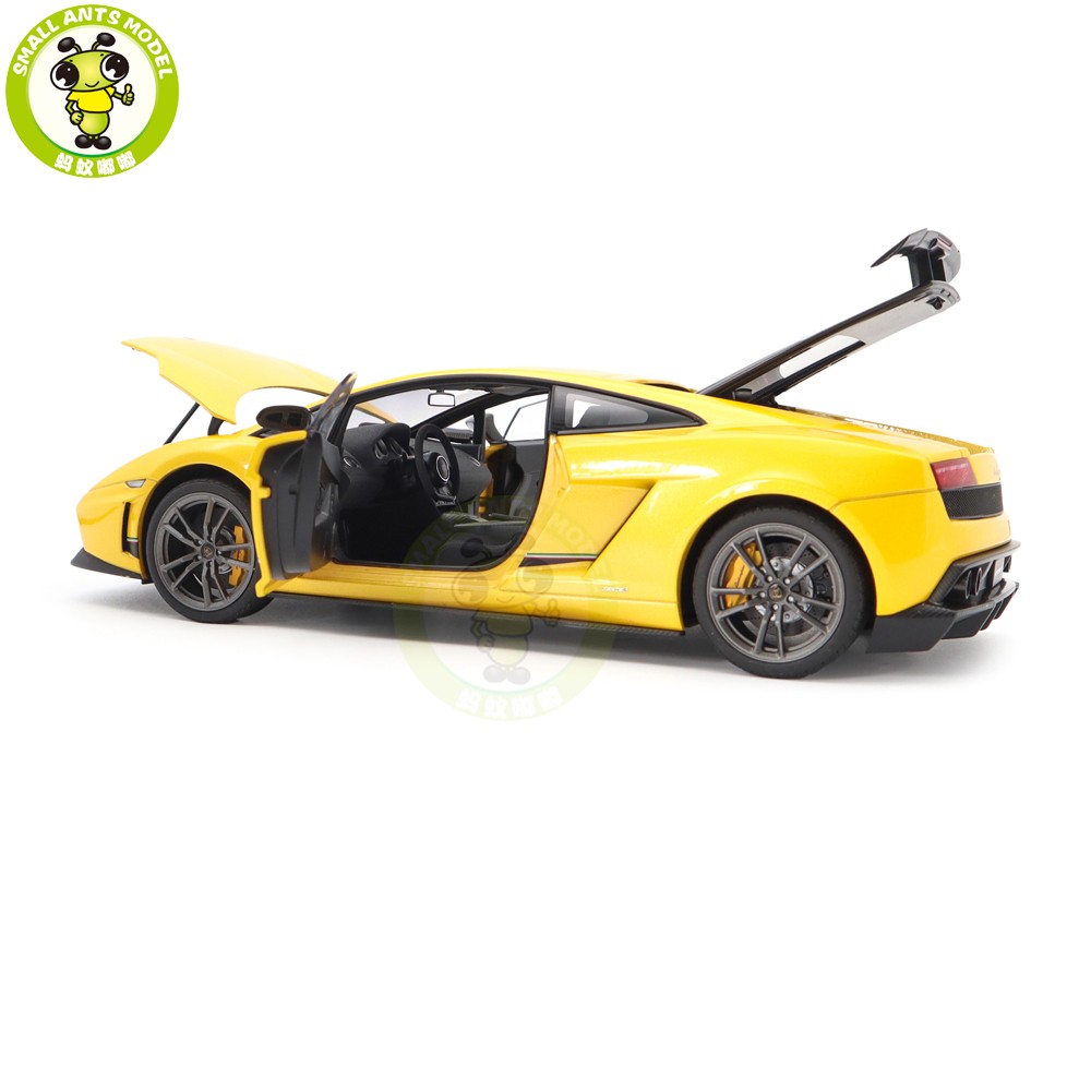 1/18 Lamborghini Gallardo LP570-4 Superleggera Autoart 74658