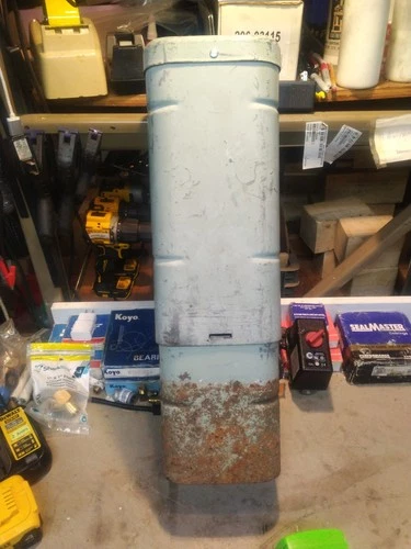 TV60 Outdoor Underground CATV Pedestal TV60LP. 6"x6"x21". Rusty Base at ground